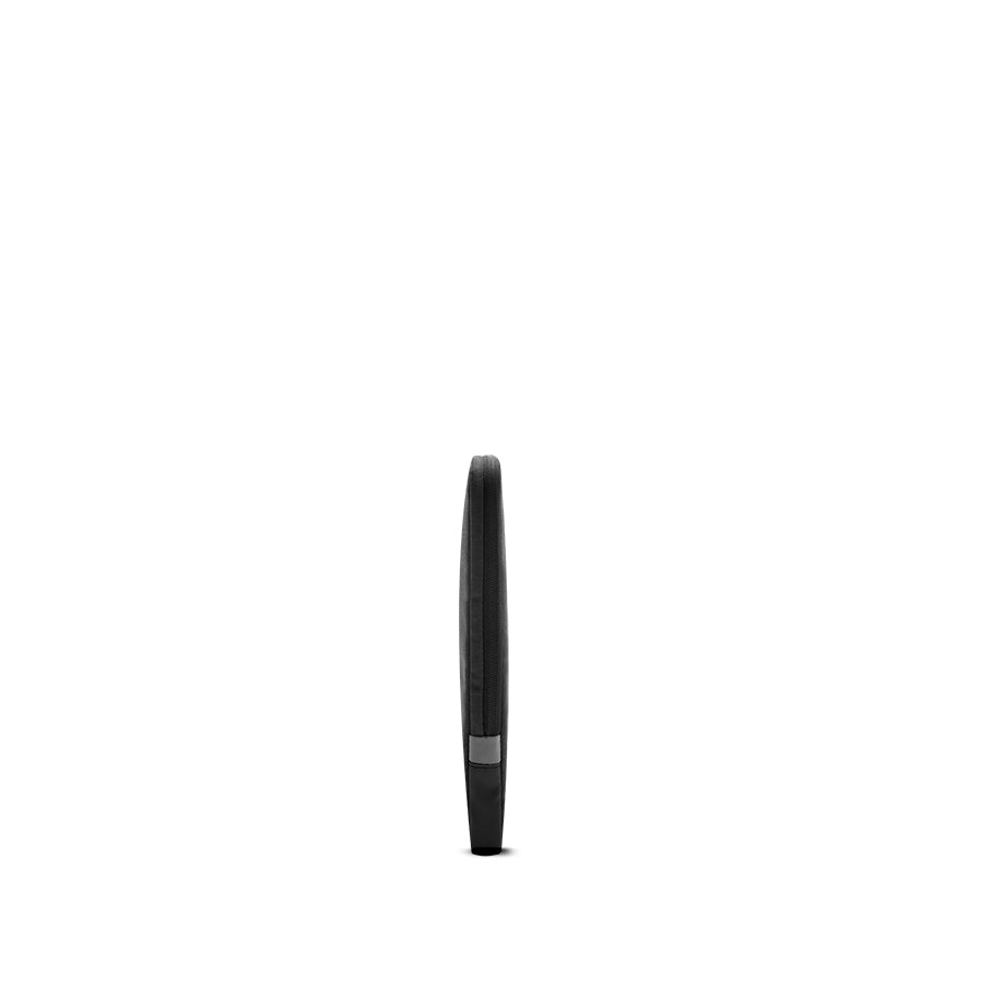 Gamma 15.6" Sleeve - Image 10